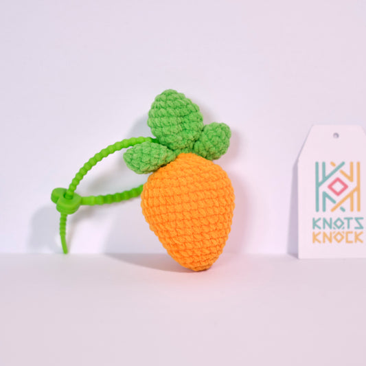Mini Crochet Carrot Keychain - Cute Vegetable Keyring Charm